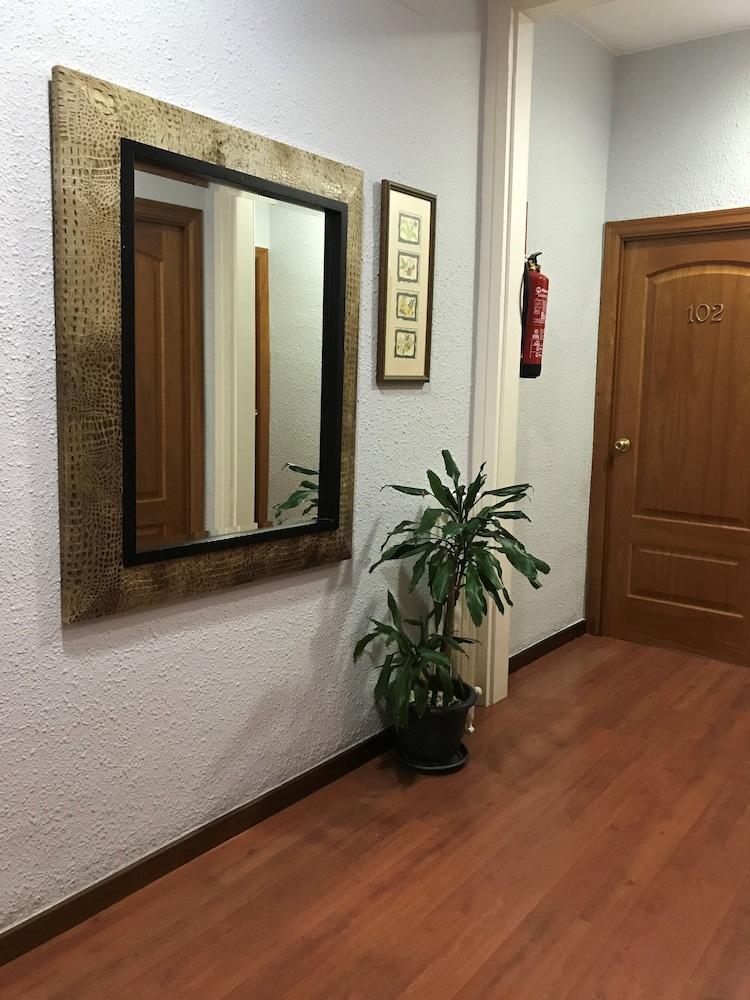 Hotel Pelayo Barselona Dış mekan fotoğraf