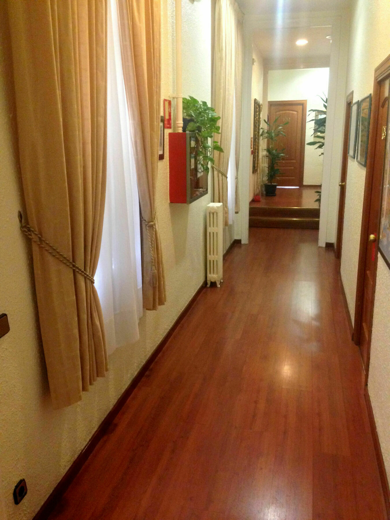 Hotel Pelayo Barselona Dış mekan fotoğraf